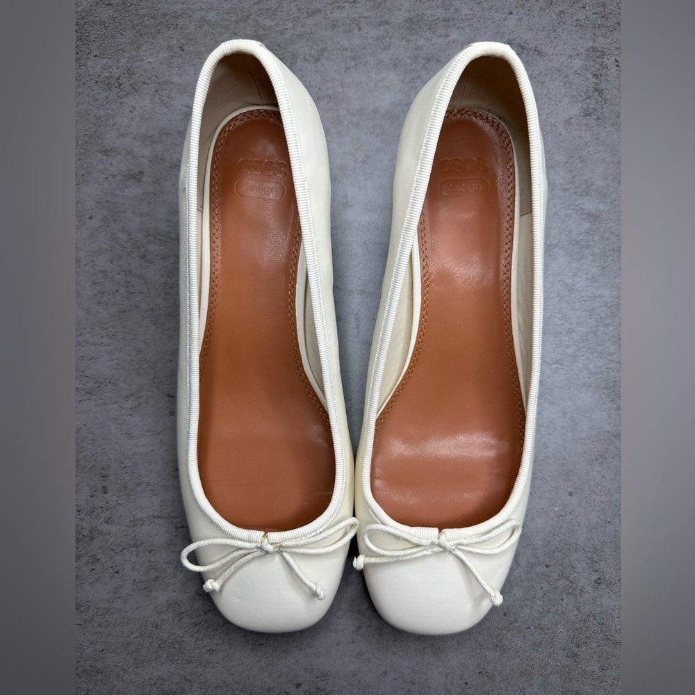 ASOS DESIGN Wide Fit Steffie Bow Mid Block Heels